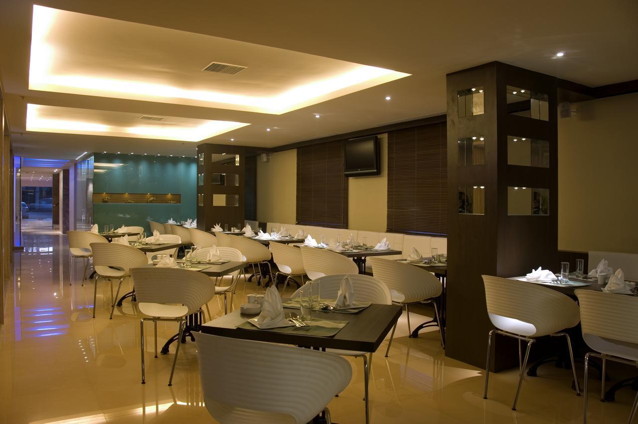 Mapple Whitefield 班加罗尔 餐厅 照片