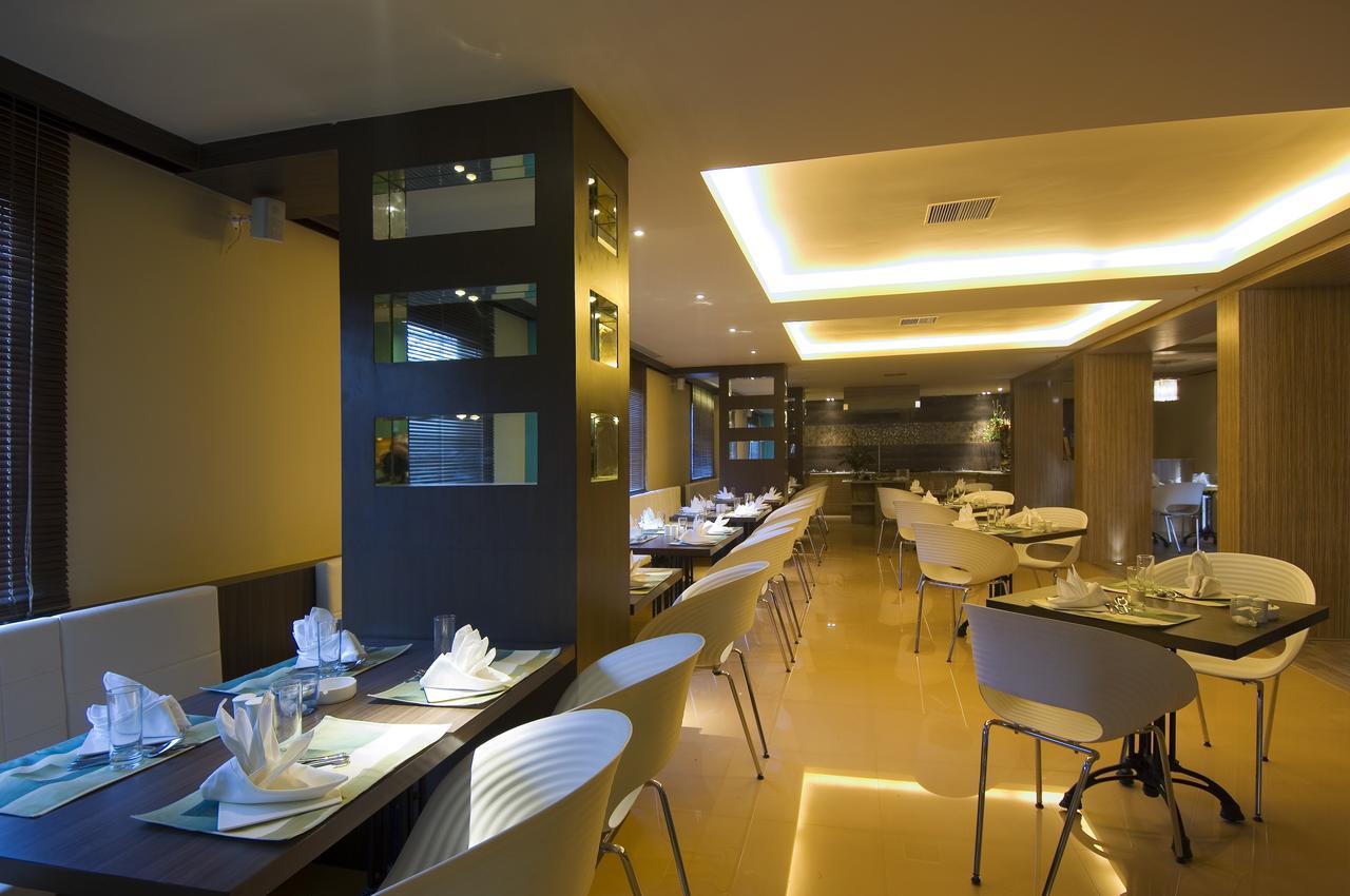 Mapple Whitefield 班加罗尔 餐厅 照片
